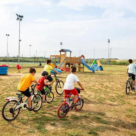 Club Degli Amici Village Parco vacanze Pescia Romana