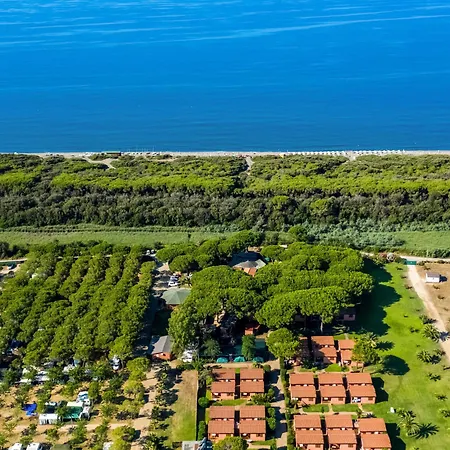 Parco vacanze Club Degli Amici Village *